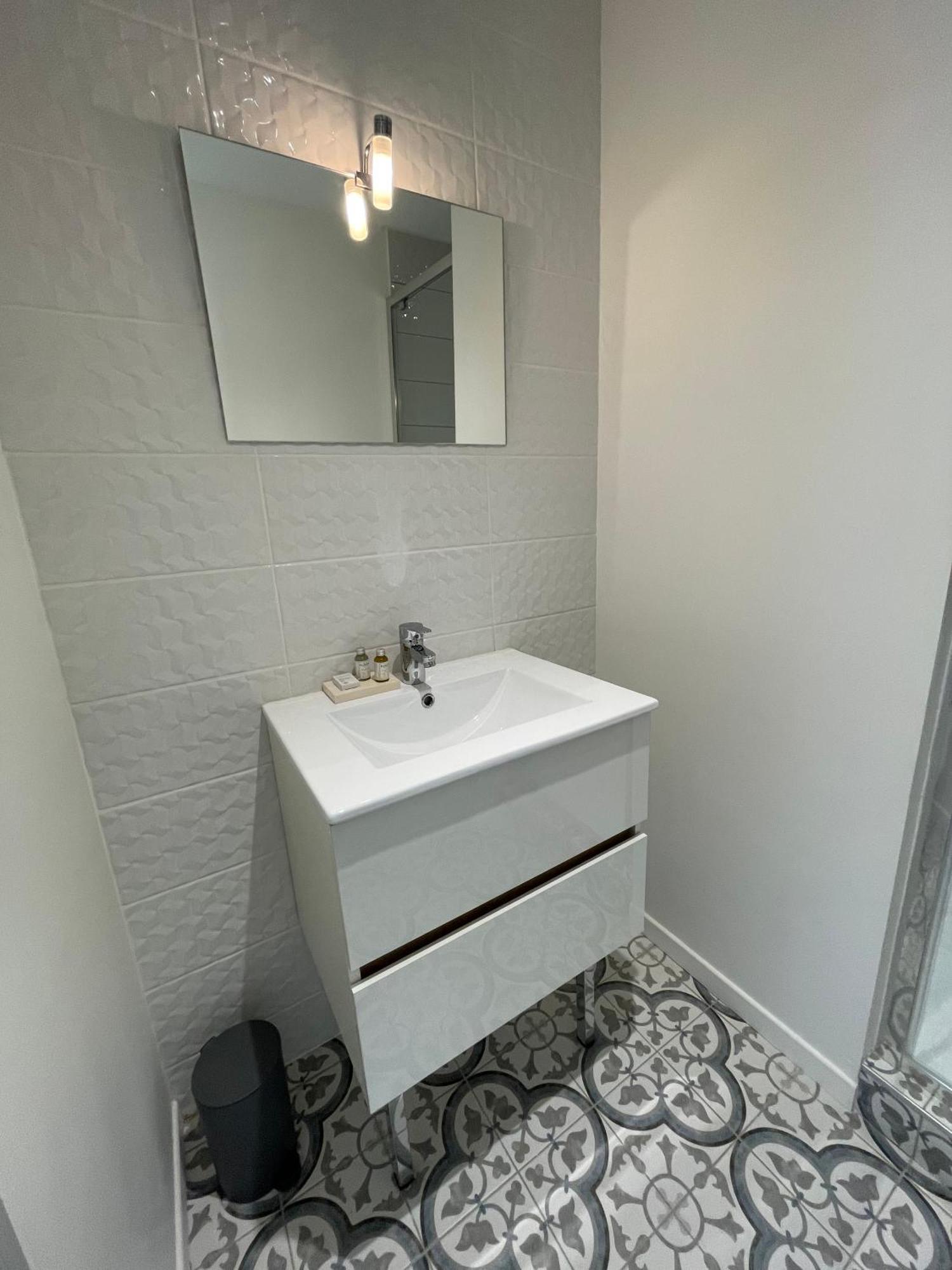 Studio Lumineux Avec Climatisation Pour 2 Personnes Bordeaux Exterior photo